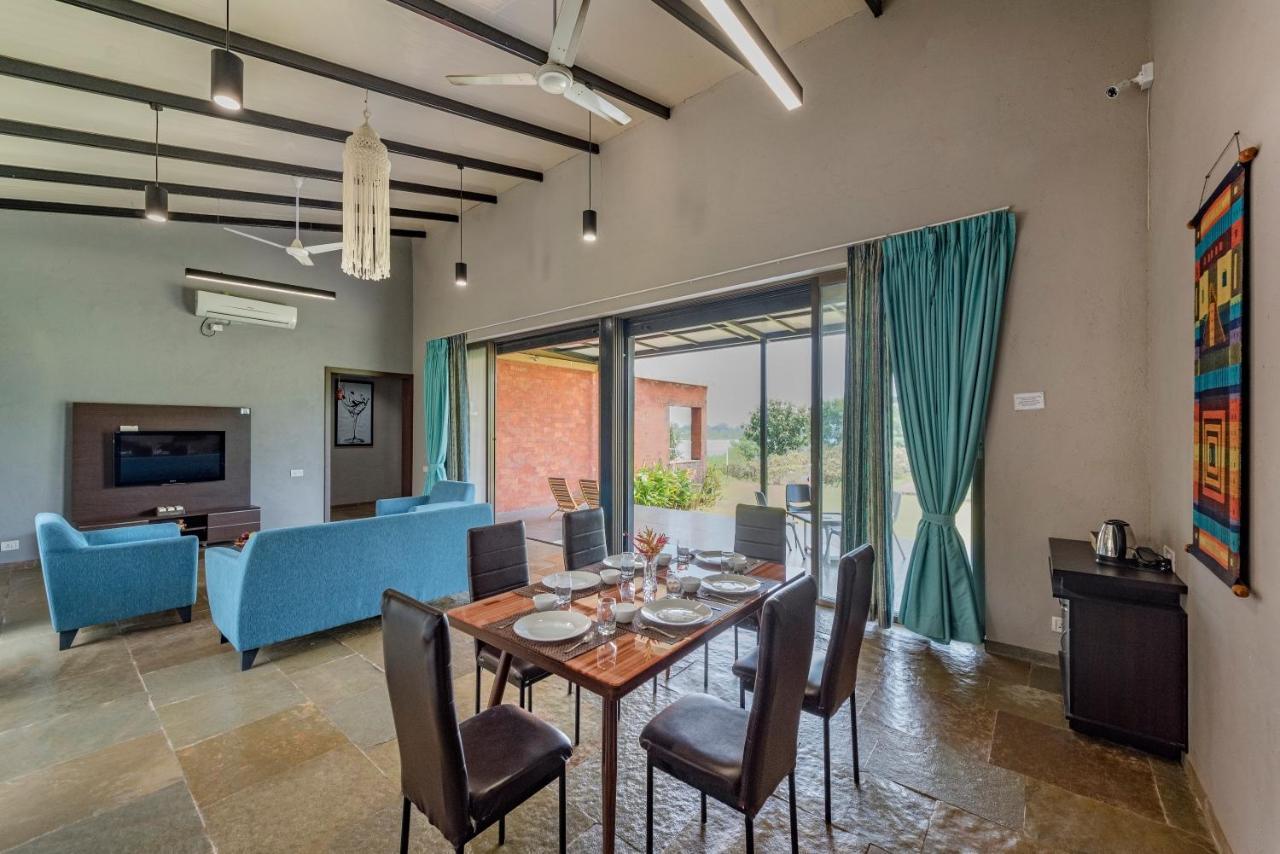 Saffronstays Rose Vineyard By The Lake, Nashik Luaran gambar
